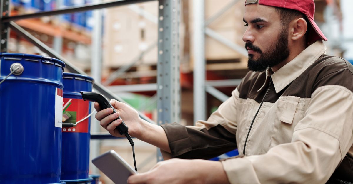 Cara ERP Melacak Batch dan Serial Number Produksi