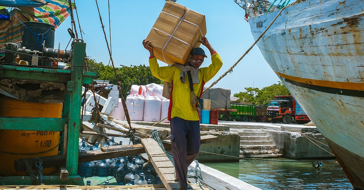 Kelola Stok Distributor Farmasi Sesuai CDOB dengan ERP