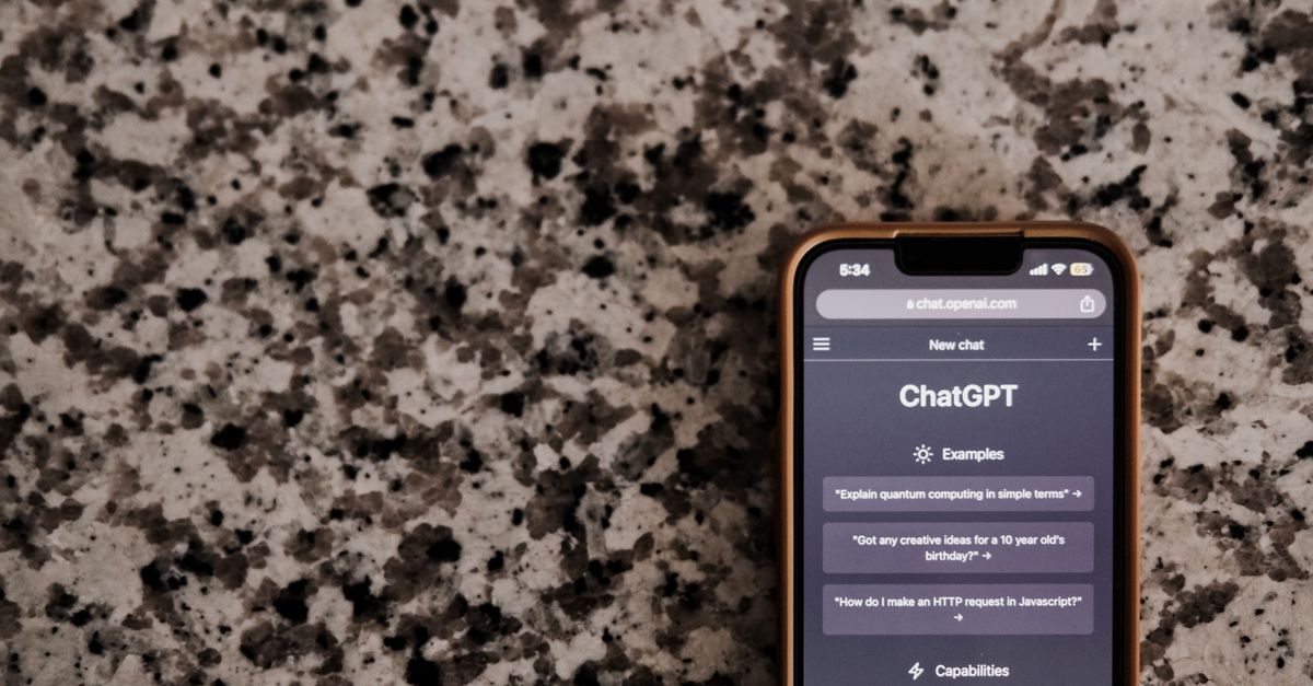 Manfaat Menghubungkan ChatGPT dengan ERP Bisnis
