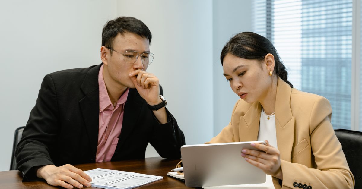 Rekomendasi Keputusan Berbasis AI di ERP Modern