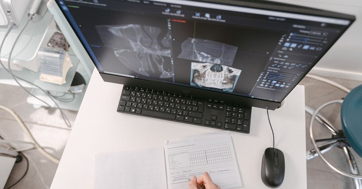 Sistem ERP Klinik Gigi untuk Kelola Operasional